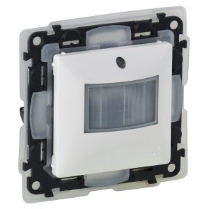Датчик за движение PIR, 120°, обхват 8m @ h=1.2m, LED ≤ 100W, IP44, без неутрала, цвят бял Valena Life Legrand