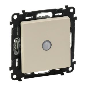 Енергоспестяващ ключ (сх.1 и сх.6) 12-150W 220V и 8-30W LED цвят Крем Valena Life Legrand